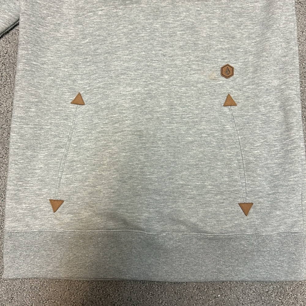 Volcom hoodie - Picture 3 of 4